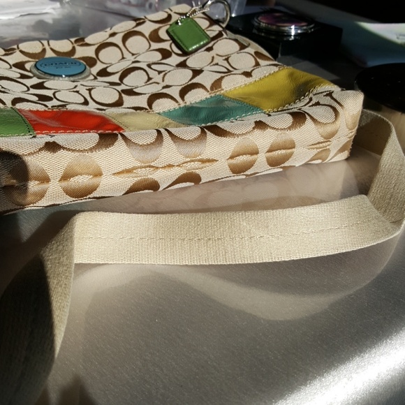 Coach Shoulder bag -LIKE NEW* - Picture 5 of 8